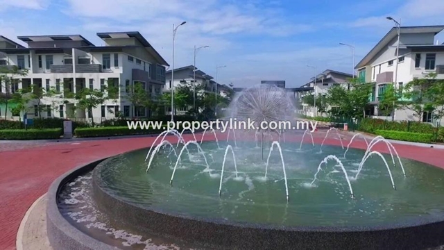D’Island Residence 3-storey Superlink House, Puchong, Selangor, Malaysia, For Sale 出售