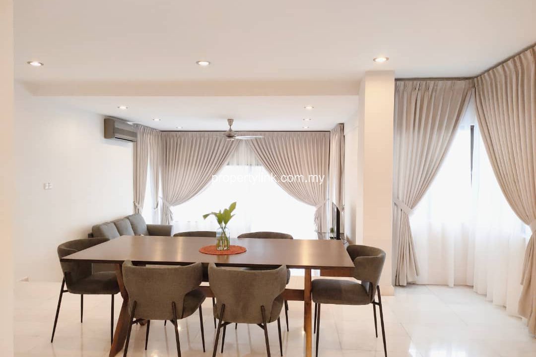 WhatsApp Image 2025-09-10 at 15.13.36 (1)