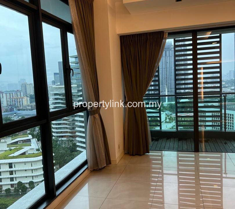 WhatsApp Image 2025-12-05 at 16.25.42