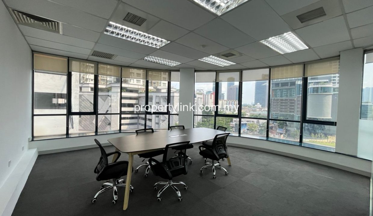 WhatsApp Image 2026-01-12 at 05.52.37 (2)