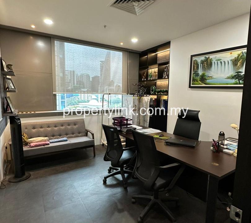 WhatsApp Image 2026-01-12 at 05.52.42 (1)