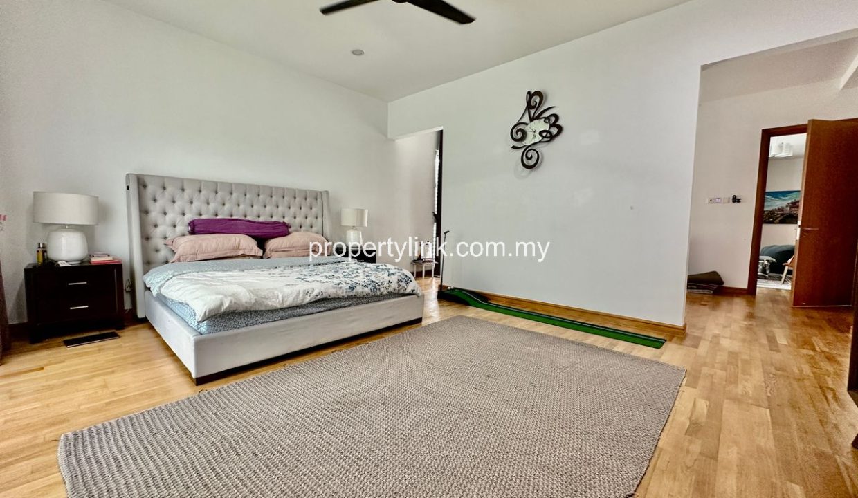 WhatsApp Image 2026-01-12 at 06.04.10 (1)