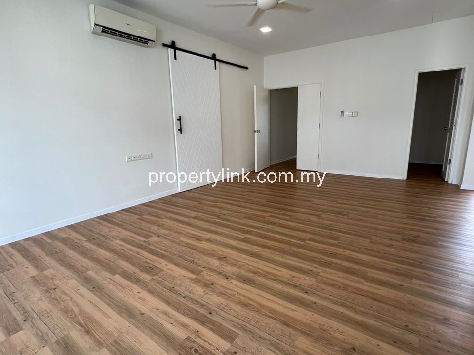 WhatsApp Image 2026-01-16 at 00.01.24 (4)