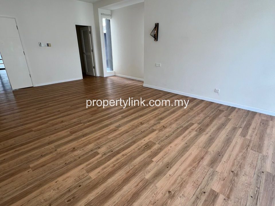 WhatsApp Image 2026-01-16 at 00.01.25