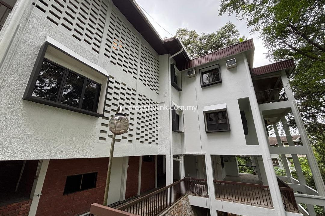 WhatsApp Image 2026-04-01 at 14.43.17