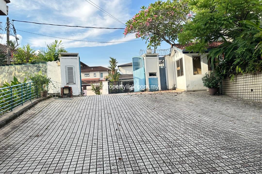 WhatsApp Image 2026-04-16 at 09.46.14 (4)