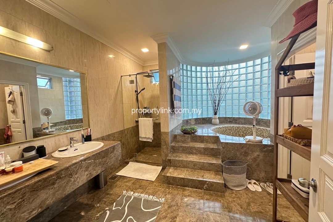 WhatsApp Image 2026-04-16 at 09.48.13 (4)