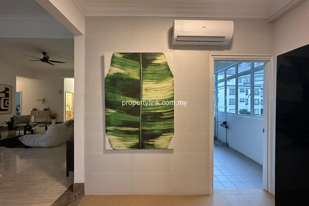 WhatsApp Image 2026-04-16 at 09.49.04