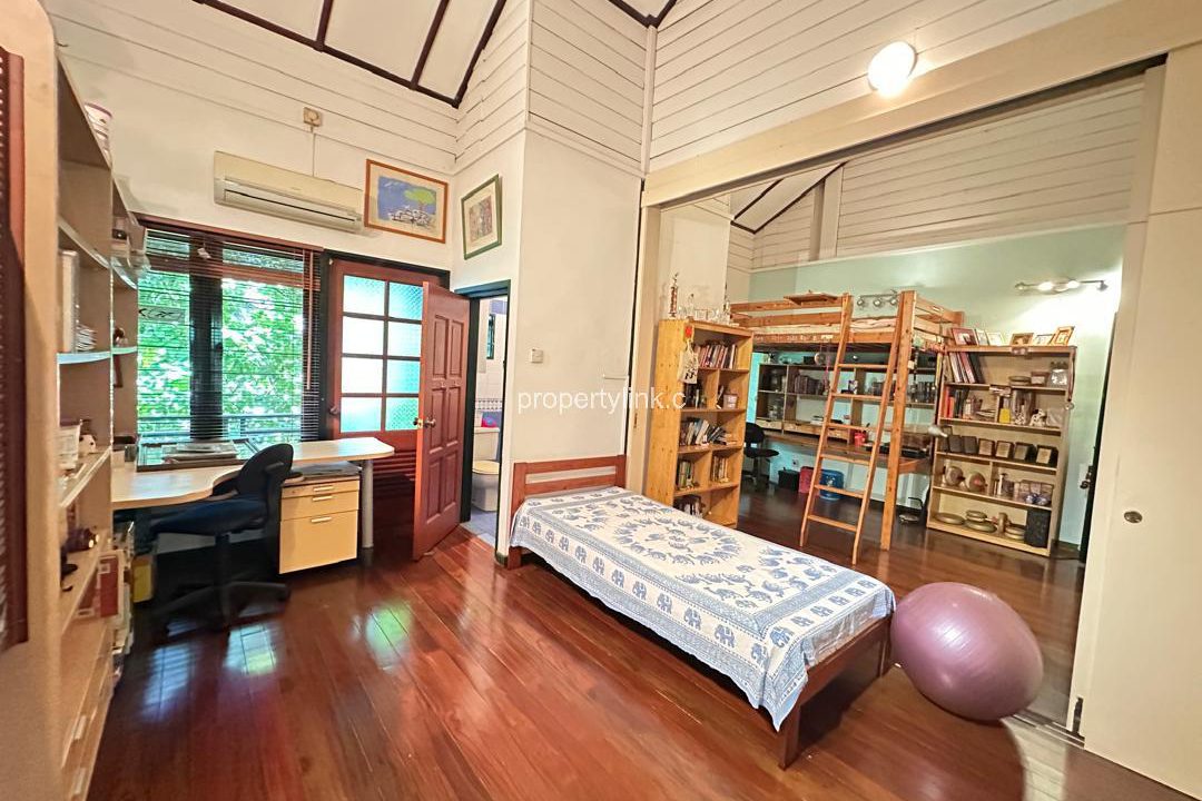 WhatsApp Image 2026-04-16 at 09.57.10 (16)